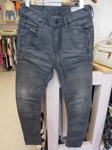 ◆ディーゼル DIESEL パンツ デニム ジーンズ ストレート W24 L32 ブラック系 93243 25594 レディース 中古◆0603