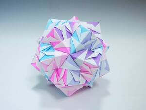 くす玉　30枚組　折り紙　ユニット　O-2　5色　ピンク 薄ピンク 菫色 水色 薄紫　kusudama　origami　ハンドメイド