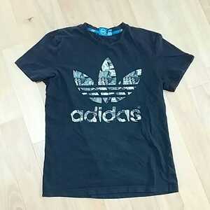 adidas 半袖Tシャツ　L