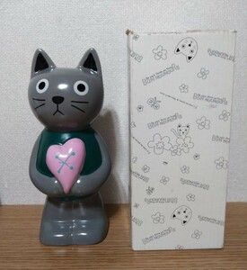 戸崎尚美　シャロン＆ノワール　シャロン　猫　貯金箱　ねこ　グレー　ハート