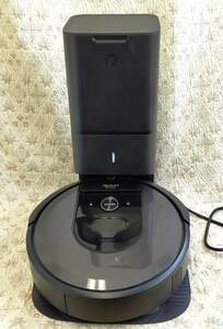 【KO-747】 中古品 iRobot Roomba i7-ADE-NI ロボット掃除機＿自動ゴミ収集ドック付き 年式不明