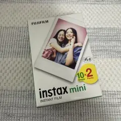 FUJIFILM instax mini インスタントフィルム　期限切れ