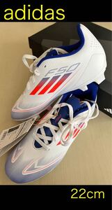 新品タグ付き　22cm アディダスadidas サッカースパイク