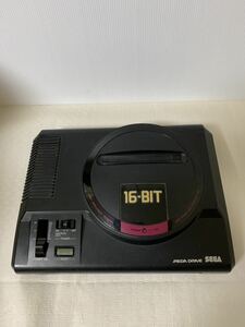 SEGA MEGA DRIVE HAA-2510セガ メガドライブ 本体のみ/パワーランプ点灯通電のみ確認/レトロ/動作未確認/部品取り用/傷金属錆等/ジャンク