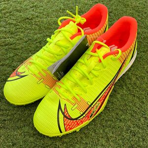 【新品未使用】サッカートレーニングシューズ　NIKE VAPOR14ACADEMY TF 26cm