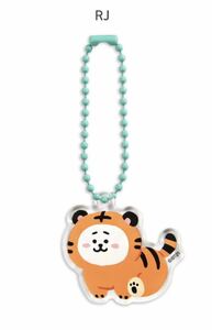 BT21 TIGER タイガー キーホルダー アクリル キーリング2022年 寅年 BTS 防弾少年団 バンタン 寅 虎