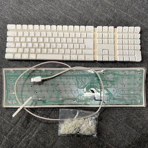 【清掃済みジャンク】A1048 Apple キーボード 修理失敗品