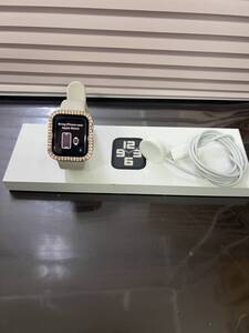 BB002　動作品　Apple Watch SE 第2世代 GPSモデル 40mm MR9U3J/A アップルウォッチ　アクティベーション解除済　ケース付き　IARR