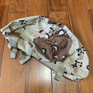 沖縄 米軍放出品 HELMET COVER DESERT CAMOFURAGE デザート 6C チョコチップ ヘルメットカバー MEDIUM / LARGE (管理番号NO13)