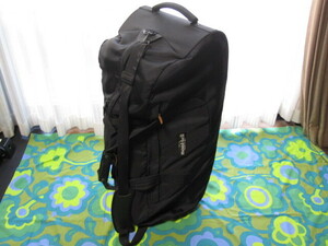 mont-bell モンベル 2輪キャリーバッグ ボストンバッグ ブラック 84cm×36cm×36cm ショルダーヒモ付 USED キャンプ アウトドア 特大バッグ