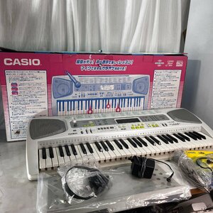 ＝R＝ 【現状品】CASIO 光ナビゲーションキーボード LK-58 本体 カシオ ホワイト ＝B-240807