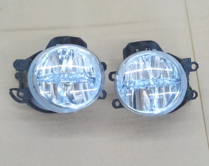 中古　トヨタ 純正 フォグランプ　左右　LED　koito 30-413L 30-413R JAPAN　クラウン　210　アスリート