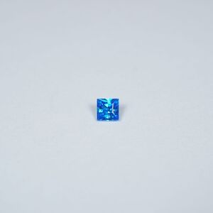 0.48ct ブルーGGG ガドリニウム ガリウム ガーネット