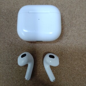 Apple AirPods 第3世代 (A2564/ A2565/ A2566) 動作確認済 USED品　現状品　 アップル エアポッズ ワイヤレスイヤホン