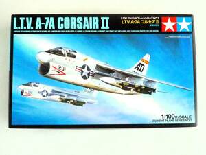 ★☆【定形外OK】未組立!タミヤ 1/100 コンバットプレーンシリーズNo.7 LTV A-7A コルセアII~箱に日焼有!~内袋未開封品【同梱可】[GE08A14]