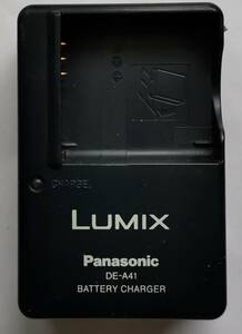 Panasonic パナソニックバッテリーチャージャー DE-A41A LUMIX 充電器