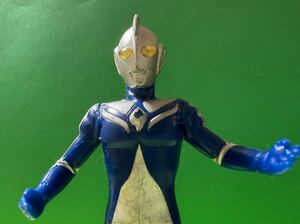 ウルトラマンコスモス　ルナモード　昔の食玩フィギュア