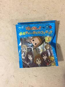 【同梱不可！】【十六茶】 けいおん！！朝食 ティタイム フィギュア ★田井中　律