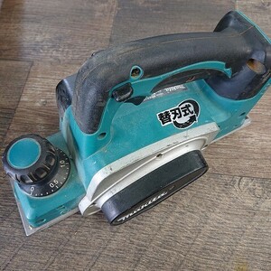 【中古現状品】MAKITA　マキタ　KP140D　充電式カンナ