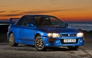 スバル インプレッサ 22B-STi Version WRC97モデル 1998年 400台限定 ラリー 壁紙ポスター ワイド版921×576mm （はがせるシール式） 001W1