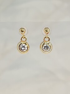 k18yg★天然ダイヤ0.20ct☆ピアス☆34