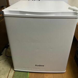 【ジャンク品】　Audew 冷蔵庫　46L １ドア　右開き