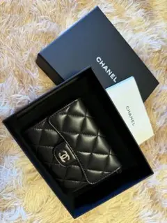 正規★未使用CHANEL シャネル ラムスキン ミニ財布　三つ折り　ブラック 黒