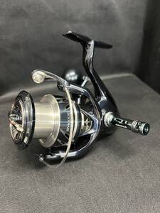 ★SHIMANO シマノ　SW4000XG-Ｂ　スピニングリール未使用★