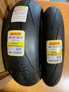 国内正規品PIRELLI ピレリ DIABLO SUPERCORSA V3 SP ディアブロ スーパーコルサ V3 未使用品