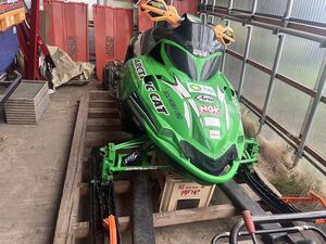 アークティックキャット Arcticcat スノーモービル