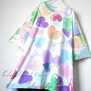 【毎日当日発送】 大きいサイズ カラフルなハート柄 半袖 Tシャツ ガーリー 可愛い ポップ カットソー レディース ゆったり 送料無料