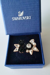 Swarovski　スワロフスキー　リング　指輪　５５　黒バラ　クリア　ローズゴールド