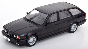 Modelcar Group 1/18 BMW 5シリーズ E34 Touring　ブラックメタリック