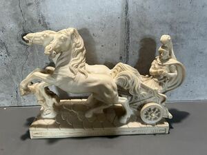 アンティーク 馬の置物 彫刻 made in ITALY 中古品 オブジェ ホワイト 馬車 西洋彫刻 洋風