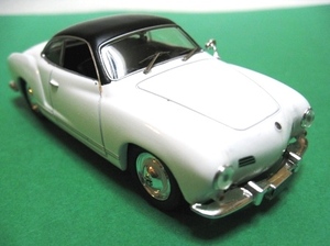 1/43 VW (フォルクスワーゲン) カルマンギア タイプ14