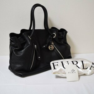 FURLA　フルラ　レザー　ハンドバッグ　ショルダーバッグ　ブラック　金具シルバー