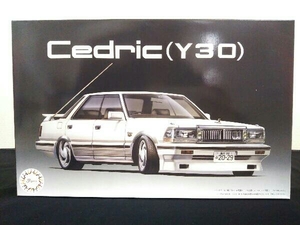 プラモデル フジミ模型 1/24 NISSAN CEDRIC 4ドアハードトップ (Y30) HC8