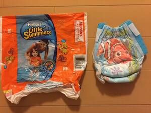 ●○ HUGGIES LITTLE SWIMMERS ニモ クラッシュ 水遊び プール スイミング オムツ パンツ M 11～15KG ⑤ ○●