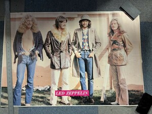 LED ZEPPELIN ポスター ピン穴なし　折り目なし 約 61cm 約 91cm 昭和レトロ 当時物 レッド ツェッペリン SE142 80サイズ