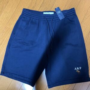 ☆アバクロ☆Abercrombie&Fitch☆ショートパンツ☆ハーフパンツ☆Mサイズ☆紺色☆未使用☆