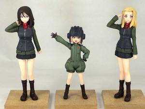 送料無料 1/16 ガールズ&パンツァー レジンフィギュアキット プラウダ高校 ソビエト軍 ガルパン