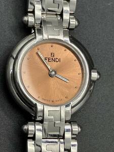 FENDI フェンディ オオロジ 063-750L-794 クォーツ　箱　保証書　取説　腕時計　サファイアクリスタル　スイス製