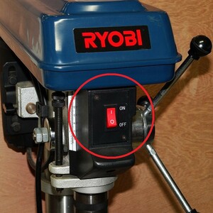 【パーツ】リョービ RYOBI 卓上ボール盤 TB-2131 電源スイッチ 赤色 // デフォルトスイッチ KD-13548 の色違い品 , 視認性良好