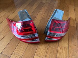 トヨタ エスティマ アエラスG ACR50W/ACR55W 純正テールライト左右