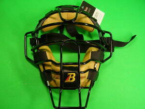 オーダー ベルガード BELGARD 審判用マスク 硬式野球用 ブラック×クレスト 軽量マスク UM770W 発声のしやすい W型パッド Bマーク付き