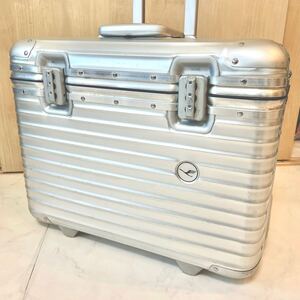 リモワ 940.50 トパーズ『ルフトハンザ』2輪パイロットケース　27L RIMOWA リモワ PILOT TOPAS トパーズ パイロット スーツケース Trolley