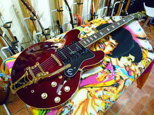 Epiphone Riviera Custom P93 Wine Red