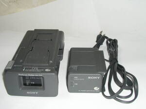 7200★★ SONY Handycam Station HAS-V500 + AC POWER ADAPTOR AC-V500、CCD-TR1 など用 ★4290