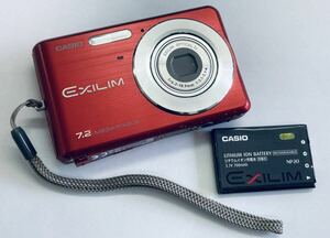 B バッテリー付き CASIO EXILIM カシオエクシリム EX-Z77 コンパクトデジタルカメラ デジカメ レッド 動作未確認 ジャンク