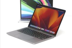 極美品｜Apple MacBook Pro Retinaディスプレイ 13.3 MNEH3JA [スペースグレイ] HA03-T1544-2G9